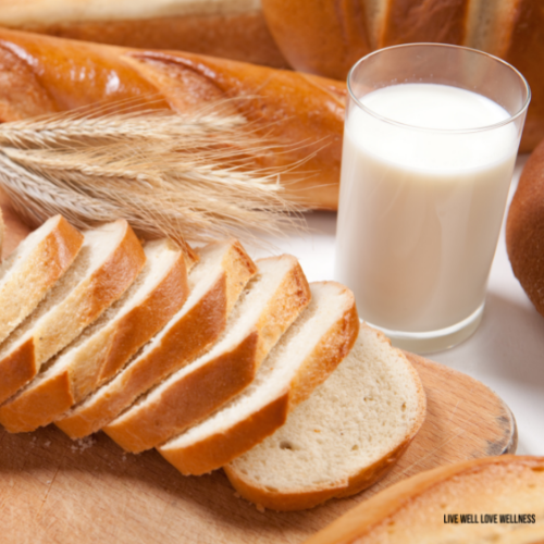 Inflammatory foods such as dairy, wheat (gluten), processed sugar all have been linked as a cause of skin irritation.
